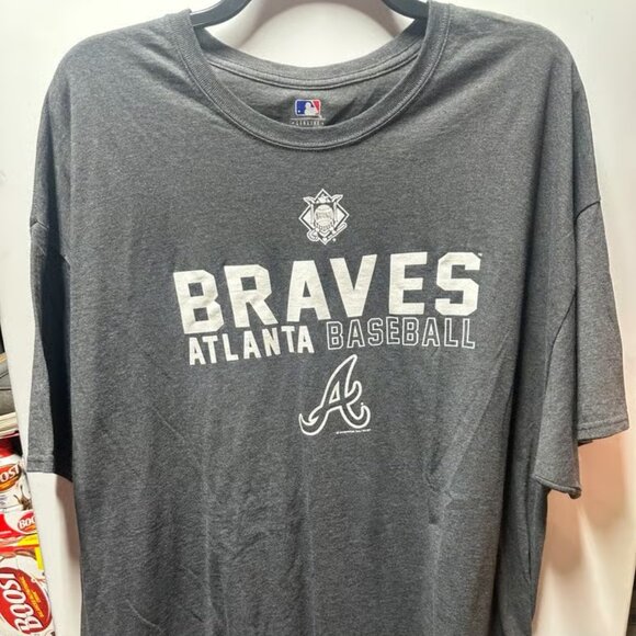 Atlanta Braves - Picture 1 of 2